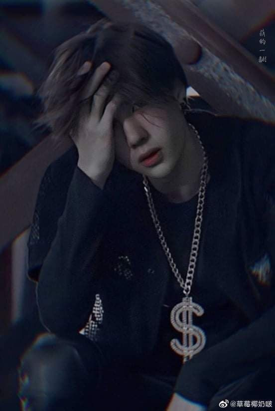 Hát ca khúc kỷ niệm cho đài Hồ Nam, Vương Nhất Bác lên thẳng hot search Ảnh 13