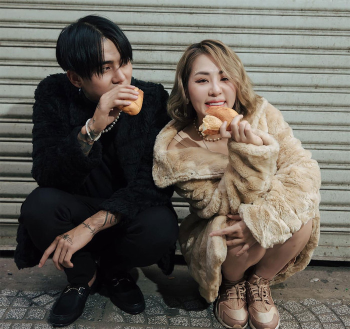 Phải chăng khi mọi chuyện dần êm xuôi thì cô đang muốn khơi gợi lại chuyện cũ của Đạt G?