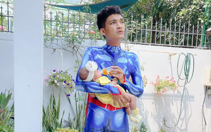 Mạc Văn Khoa hóa thân thành 'siêu anh hùng giải cứu thế giới', vẫn không quên làm một việc cho con gái Ảnh 2