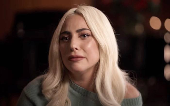 Lady Gaga gây sốc khi lần đầu tiết lộ chuyện bị lạm dụng và phá thai khi chỉ mới 19 tuổi Ảnh 2