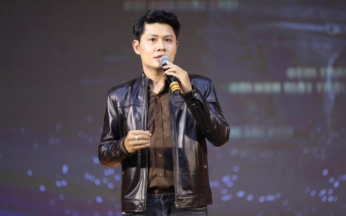 Hậu xác nhận bán loạt ca khúc cho Nathan Lee, Nguyễn Văn Chung: 'Chưa ai hợp tác với tôi phải thiệt thòi' Ảnh 2