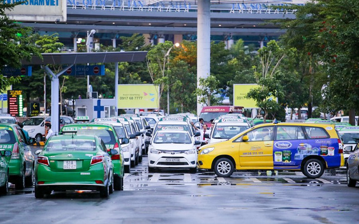 Khuyến cáo taxi, xe công nghệ không mở điều hòa, phải mở kính khi chở khách tại TP.HCM từ ngày 22/5 Ảnh 2