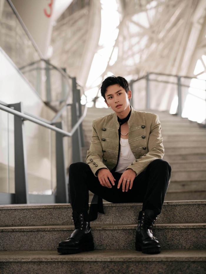 Trương Triết Hạn hát live một lèo bốn ca khúc, lập tức lên thẳng hot search Ảnh 8