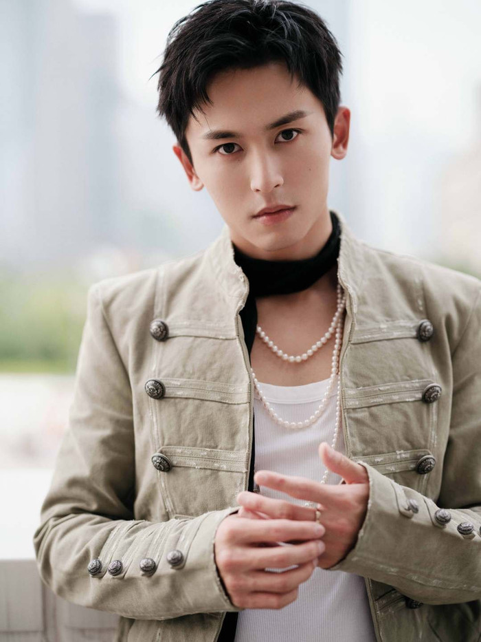 Trương Triết Hạn hát live một lèo bốn ca khúc, lập tức lên thẳng hot search Ảnh 10