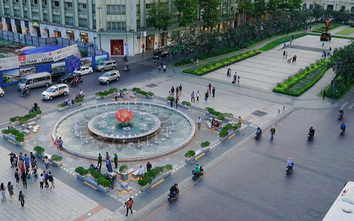 TP.HCM hạn chế tập trung đông người ở phố đi bộ Nguyễn Huệ, Bùi Viện Ảnh 2