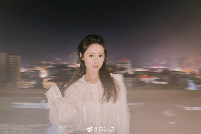 Thoát khỏi Thành Nghị, Viên Băng Nghiên nên duyên cùng nam thần Trương Triết Hạn trong phim mới? Ảnh 9