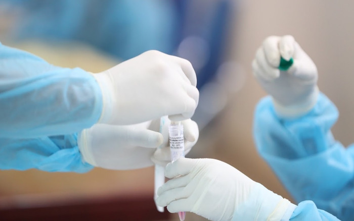 Hà Nội: Thêm 2 ca dương tính SARS-CoV-2, trong đó có nam thanh niên chơi cùng F0 tại sân bóng Ảnh 2