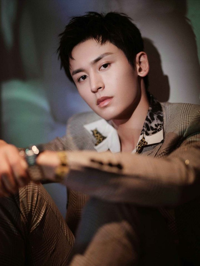 Trương Triết Hạn bị soi mói vì lên hot search hậu concert Vi Á cuồng hoan Ảnh 5