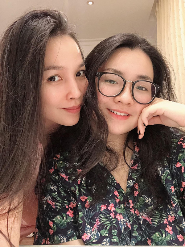 Hiền Thục và con gái