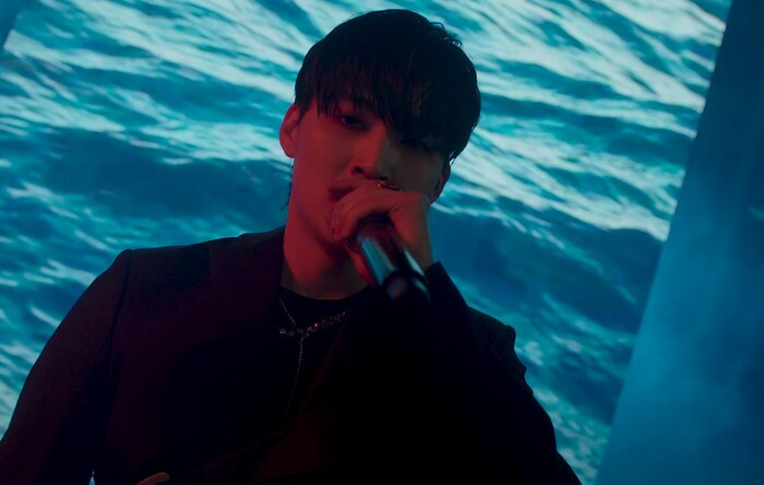 Ca khúc mới nhất mang tên Switch It Up của Jay B đã bị KBS “tuýt còi”.