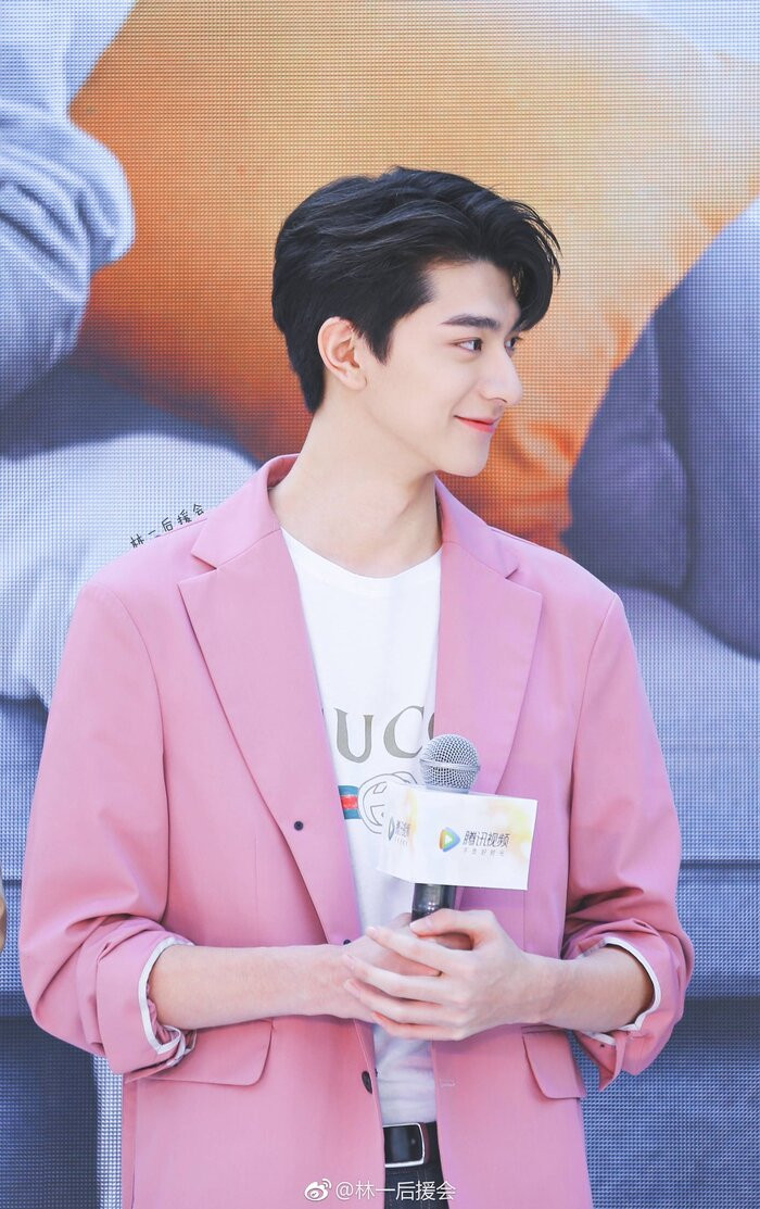 BXH tứ đại mỹ nam Cbiz gây tranh cãi: Dương Dương dẫn đầu, Tiêu Chiến có mặt nhưng Vương Nhất Bác mất tăm Ảnh 13