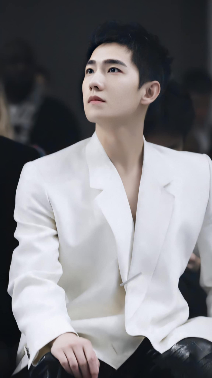 BXH tứ đại mỹ nam Cbiz gây tranh cãi: Dương Dương dẫn đầu, Tiêu Chiến có mặt nhưng Vương Nhất Bác mất tăm Ảnh 7