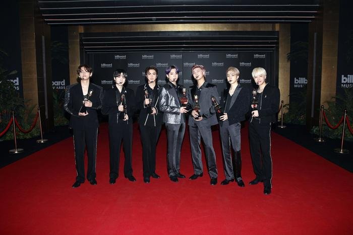 BTS đại thắng Billboard Music Awards 2021, ôm trọn 4/4 giải thưởng được đề cử Ảnh 1