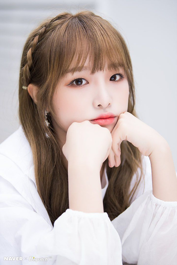 Nữ idol thường xuyên tương tác với fan qua mạng xã hội.