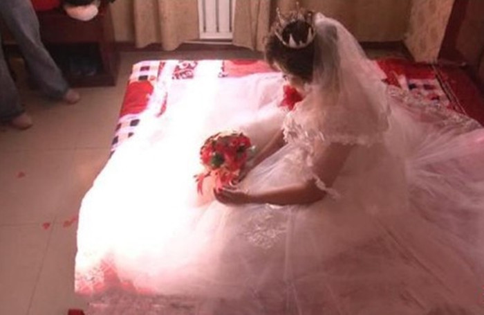 Hai tháng sau đám cưới, chồng phát hiện vợ từng kết hôn với 19 người đàn ông Ảnh 3