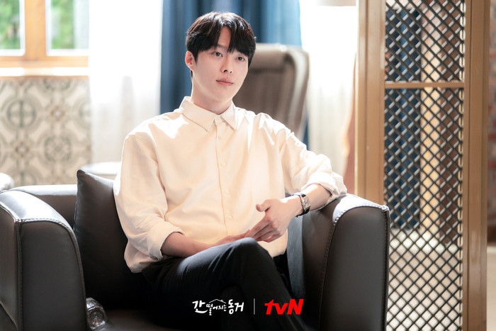 Ba chàng hồ ly điển trai nhất màn ảnh Hàn: Lee Dong Wook và Kim Bum có nguy cơ bị Jang Ki Yong vượt mặt Ảnh 14