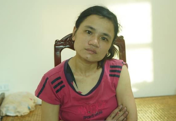 Đối tượng Nông Thị Tầm tại cơ quan công an. ( Ảnh: Công an Bắc Kạn).