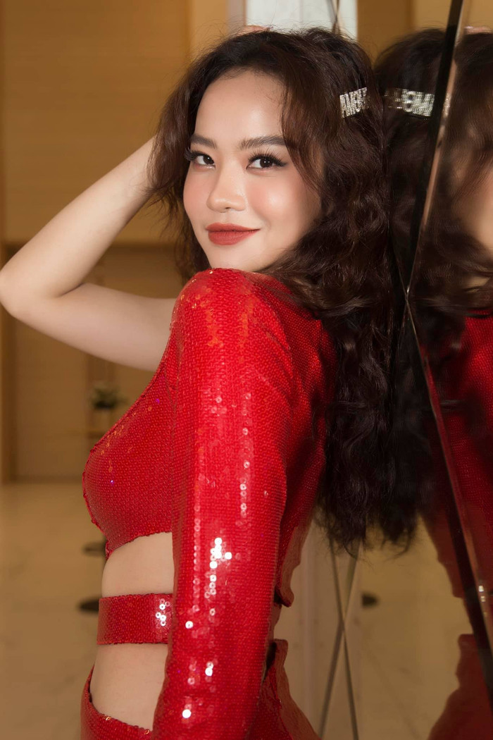 Những 'bóng hồng màn ảnh' của Chi Bảo: Người vụt sáng thành ngọc nữ, người lui lại phía sau ánh hào quang Ảnh 8