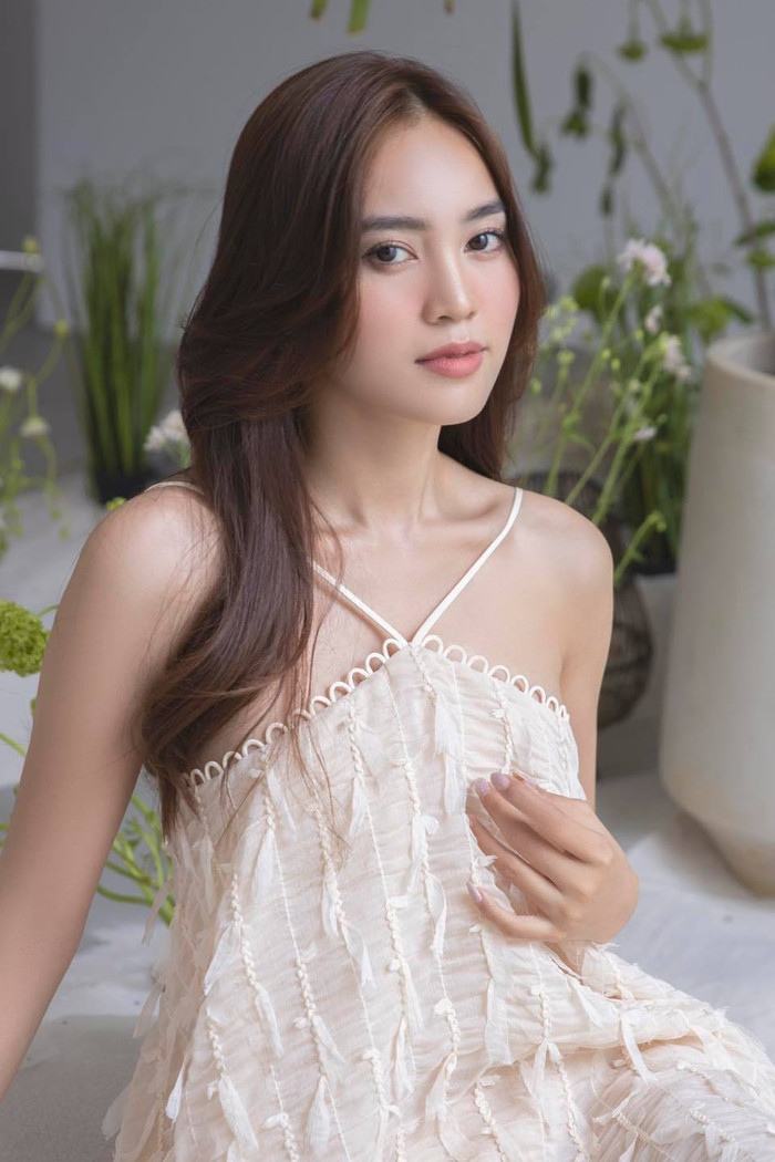 Những 'bóng hồng màn ảnh' của Chi Bảo: Người vụt sáng thành ngọc nữ, người lui lại phía sau ánh hào quang Ảnh 16