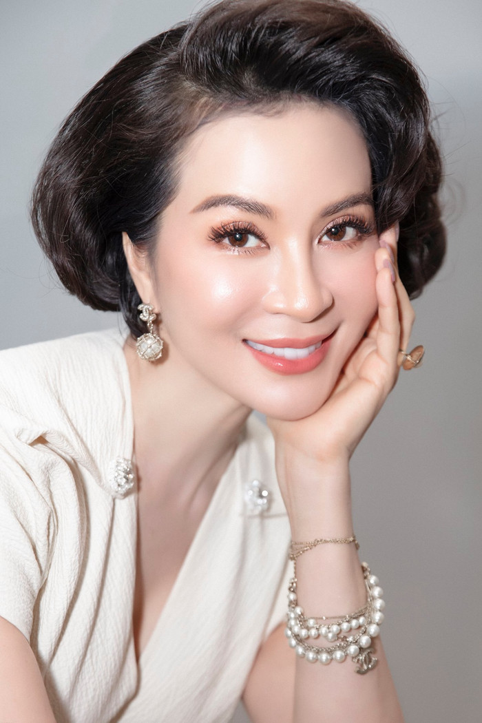 Những 'bóng hồng màn ảnh' của Chi Bảo: Người vụt sáng thành ngọc nữ, người lui lại phía sau ánh hào quang Ảnh 12