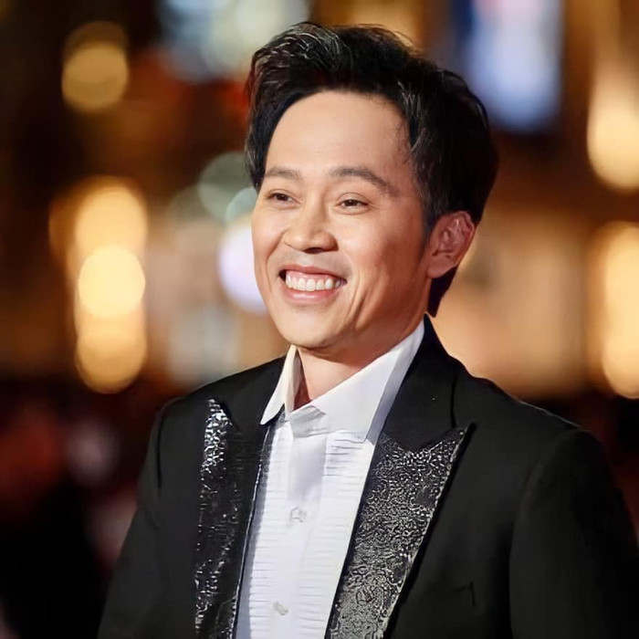 NSƯT Hoài Linh