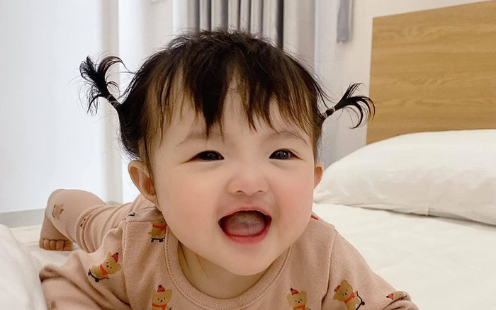 Đông Nhi khoe ảnh con gái cười toe toét, Ông Cao Thắng liền thú nhận điều bất ngờ Ảnh 2