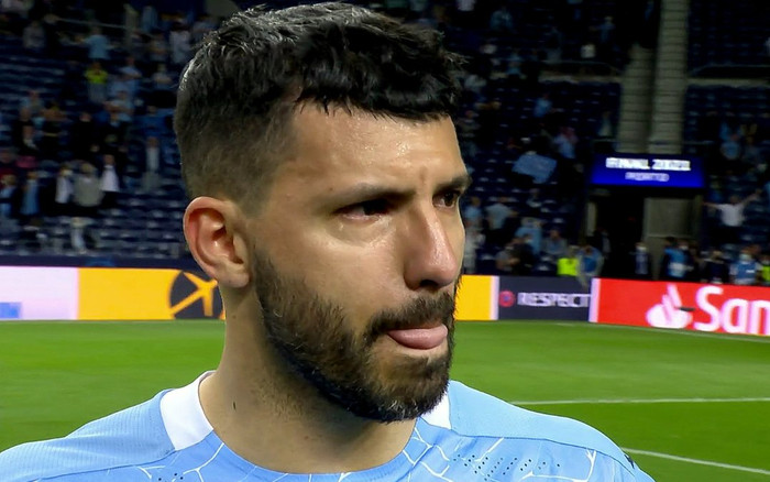 Aguero khóc nghẹn sau trận chung kết Champions League, không có cái kết đẹp như cổ tích với Man City Ảnh 2