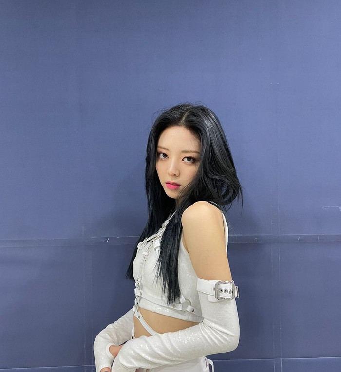 Nhan sắc đỉnh cao của các nữ idol nhà JYP được netizen công nhận Ảnh 11