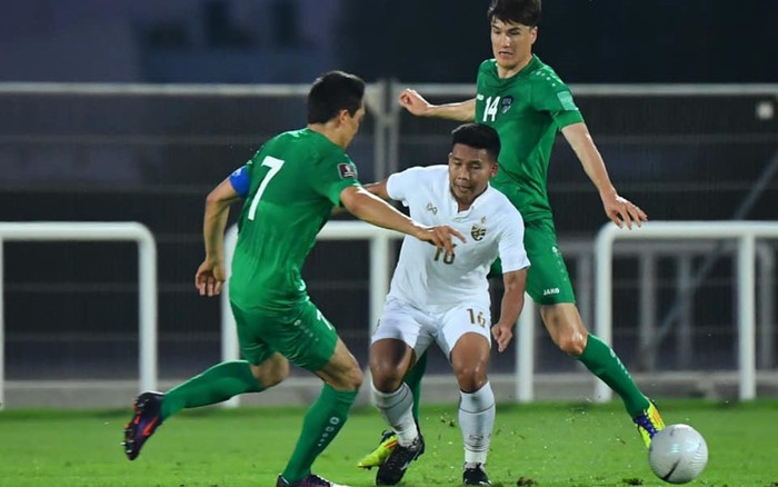 Tuyển Thái Lan thảm bại trước thềm vòng loại World Cup 2022 Ảnh 2
