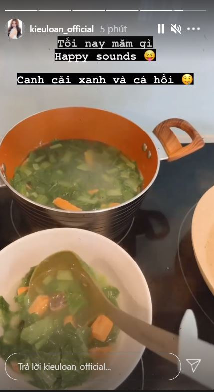 Hết ngày giãn cách xã hội đầu tiên, các ca sĩ Việt đã làm được gì? Ảnh 21