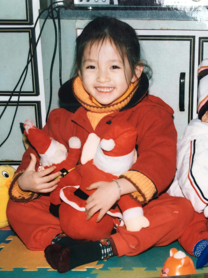 Bức ảnh thuở nhỏ của nàng Hậu nhanh chóng nhận về lượt like và tương tác cao.