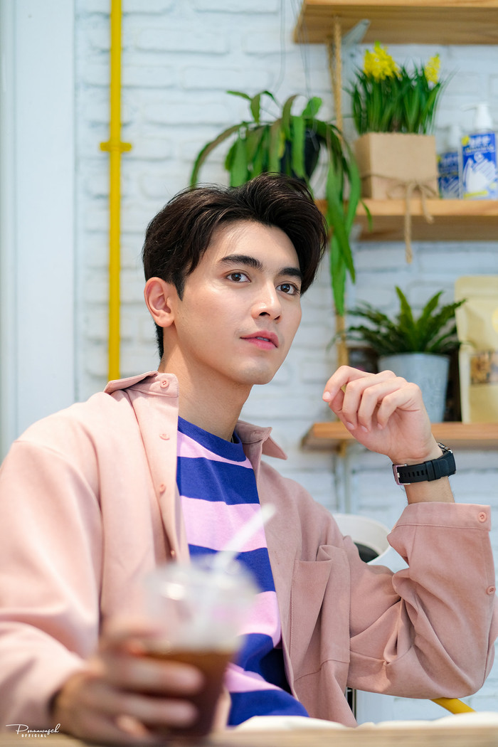 5 nam diễn viên trẻ đang lên của TV3 Thái Lan: 'Gà mới' Gulf Kanawut hứa hẹn mang đến nhiều điều bất ngờ Ảnh 5