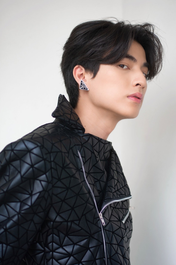 5 nam diễn viên trẻ đang lên của TV3 Thái Lan: 'Gà mới' Gulf Kanawut hứa hẹn mang đến nhiều điều bất ngờ Ảnh 17