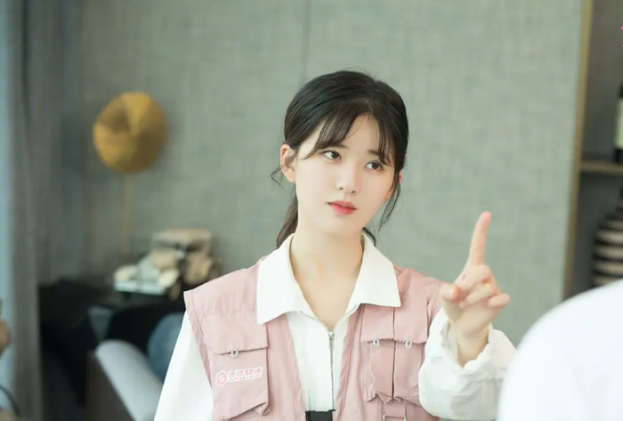 Phim mới của Triệu Lộ Tư bị nghi 'bơm nước' quá lố vì flop: View trailer còn gấp mấy lần tập chính thức Ảnh 10