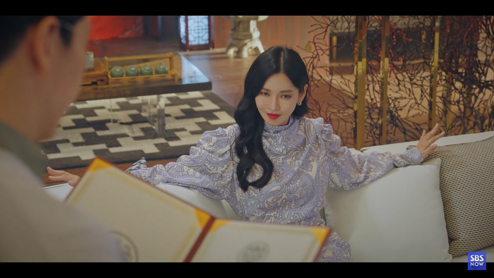 'Penthouse 3': Yoon Hee cặp kè Dượng Tae, Shim Su Ryeon đã chết? - Đừng thấy hoa nở mà ngỡ xuân về! Ảnh 7