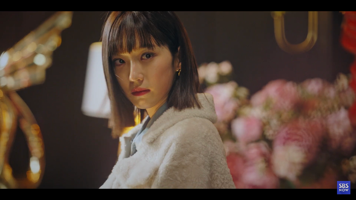 'Penthouse 3': Yoon Hee cặp kè Dượng Tae, Shim Su Ryeon đã chết? - Đừng thấy hoa nở mà ngỡ xuân về! Ảnh 11