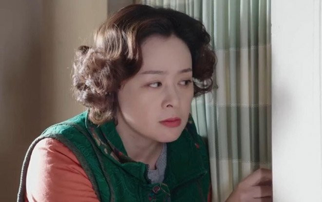 Nghe thấy âm thanh lạ trong phòng nữ sinh thuê trọ, bà chủ báo cảnh sát khi phát hiện bí mật động trời Ảnh 2