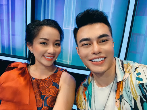 Lê Dương Bảo Lâm và bà xã Quỳnh Quỳnh