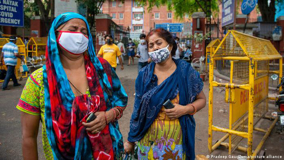 Biến chủng Delta gây ra hàng trăm ngàn cái chết ở Ấn Độ hiện đã lan sang nước láng giềng Nepal - Ảnh: DW
