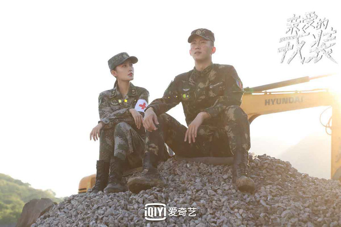 Douban 'Quân trang thân yêu': Làm ơn đừng sỉ nhục hình tượng quân nhân và bác sĩ nữa Ảnh 13