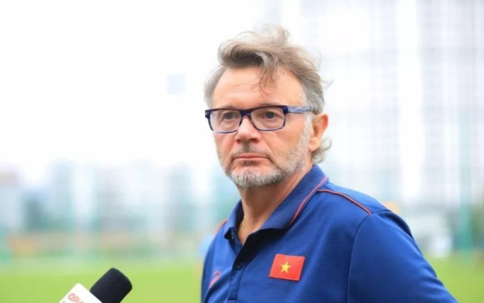 HLV Troussier chia tay bóng đá Việt Nam, dang dở giấc mơ World Cup Ảnh 2