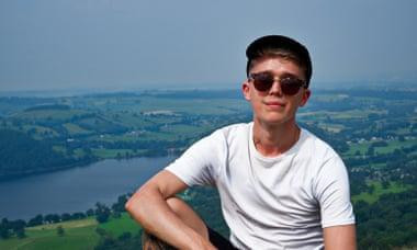 Jacob Hopkins, tình nguyện viên đầu tiên nhiễm trực tiếp virus