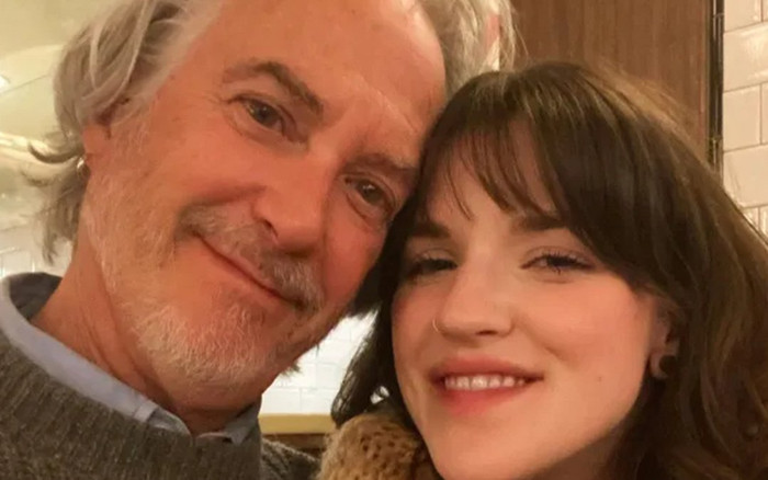 Cô gái 26 yêu đắm đuối người đàn ông lớn tuổi hơn cả bố mẹ mình, tiết lộ lý do khiến nhiều người ghen tỵ Ảnh 2