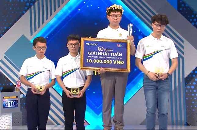 4 'nhà leo núi' của Cuộc thi tuần 3 tháng 3 quý 3 Đường lên đỉnh Olympia năm thứ 21.