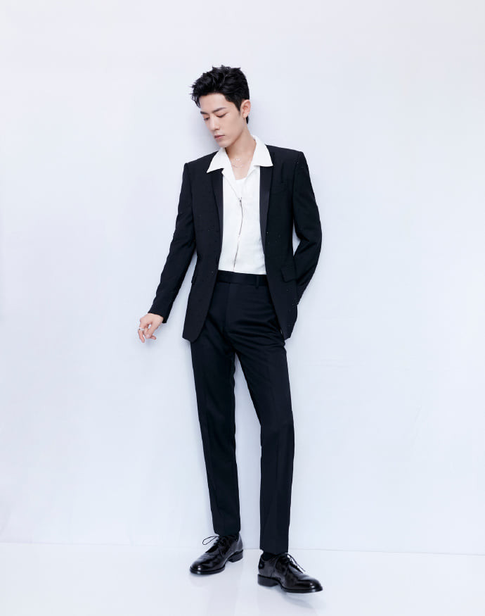 Độ hot Tiêu Chiến chưa bao giờ là dạng vừa đâu: Vừa mới xuất hiện đã leo lên No.3 top trending thế giới Ảnh 5