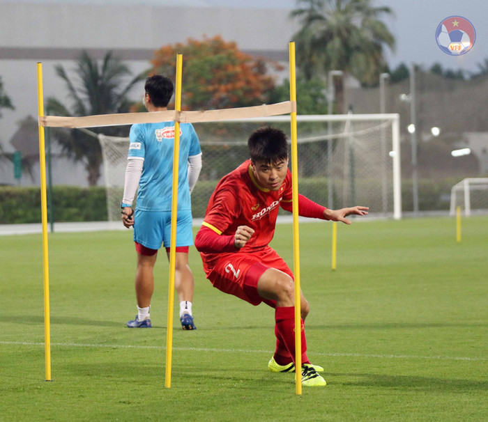 HLV Park Hang Seo chốt danh sách 23 tuyển thủ Việt Nam đấu Indonesia.