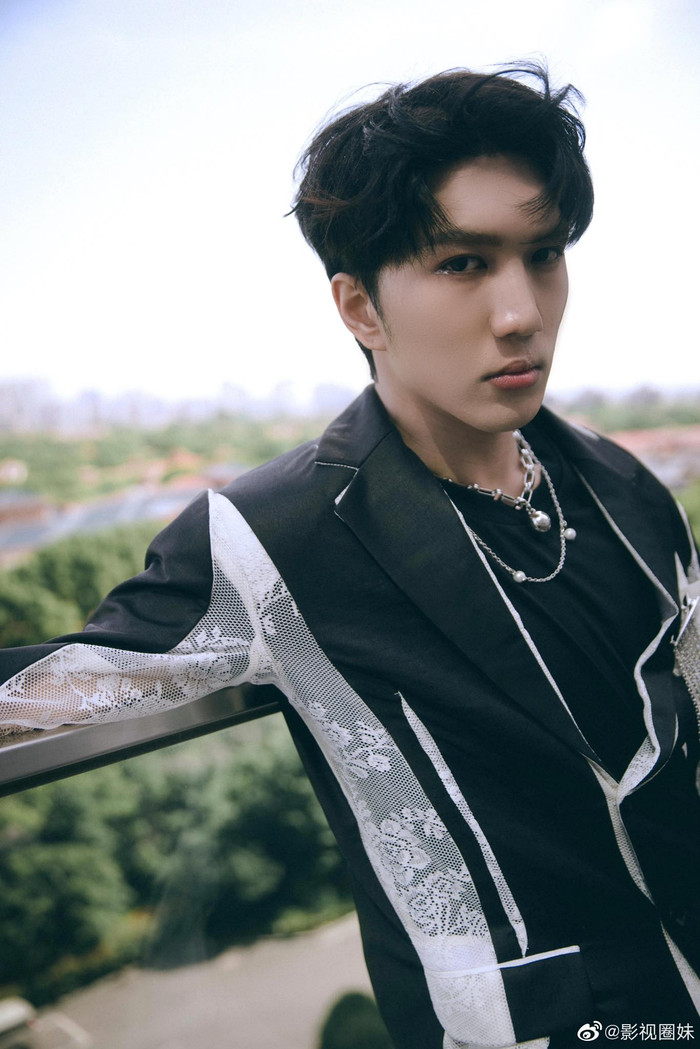 Trước sức ép tấn công của fan Tiêu Chiến, Hàn Bội Tuyền chỉ làm MC được 5 phút rồi 'bay màu' mất tăm Ảnh 9