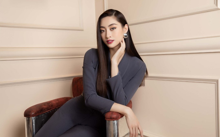 Lương Thuỳ Linh lột xác với hình tượng girl boss, 'soái tỷ' làng giải trí là đây! Ảnh 2