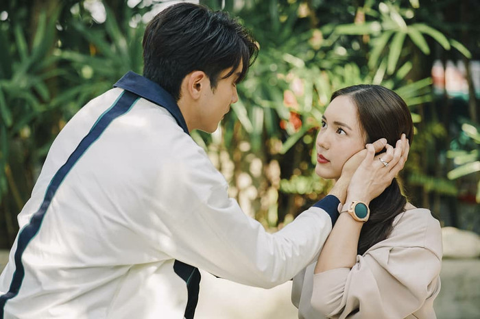 'Praomook' duy trì xu hướng tốt sau mỗi tập phát sóng, cặp tri kỉ Pon Bua nói gì về phản hồi của phim? Ảnh 12