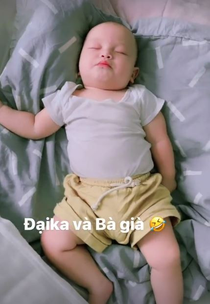 Trong khi Leon thì có phần 'tự do tự tại' bung xõa hơn.